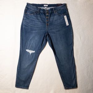 Ava & Viv High-Rise Distressed Skinny Jeans - Size 22W